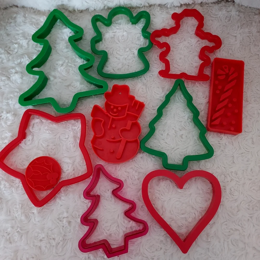 Set of Plastic Cookie cutters and stamps 10 pieces Holiday Baking Xmas